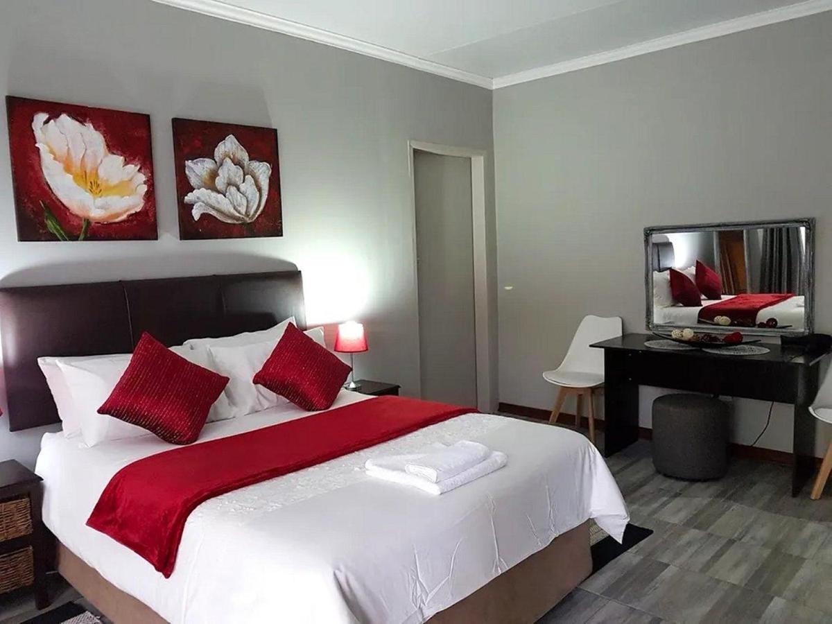 Gemstone Guest House Klerksdorp Exterior photo