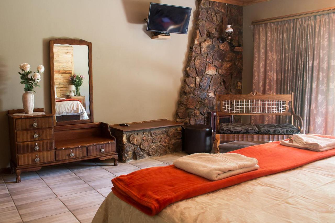 Gemstone Guest House Klerksdorp Exterior photo